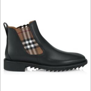 Brand new w/ box Burberry Black Leather Boots with Plaid Accent size Us 7